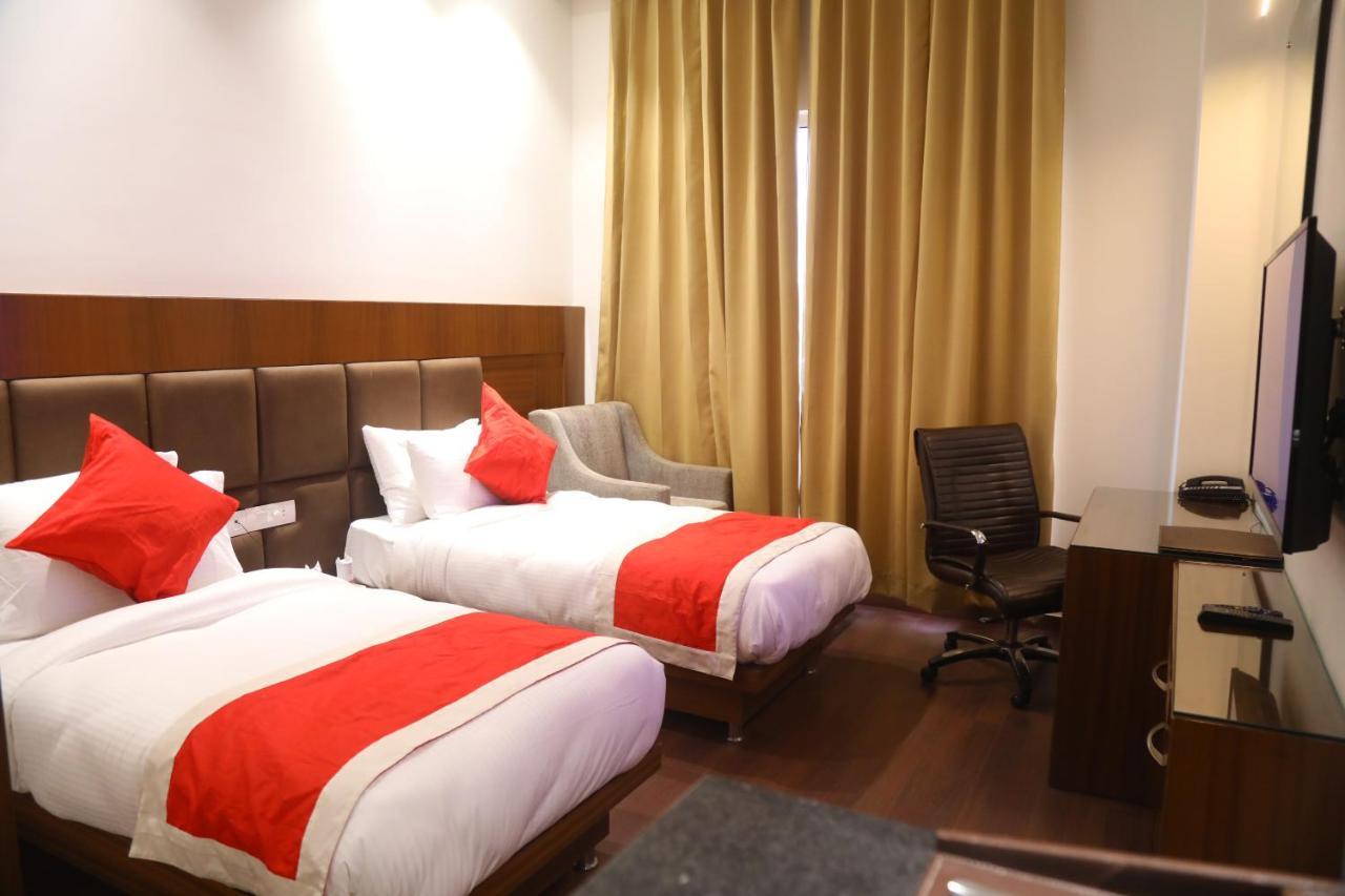 Aveo By Amatra, Gateway To Corbett Hotel Kashipur Eksteriør billede